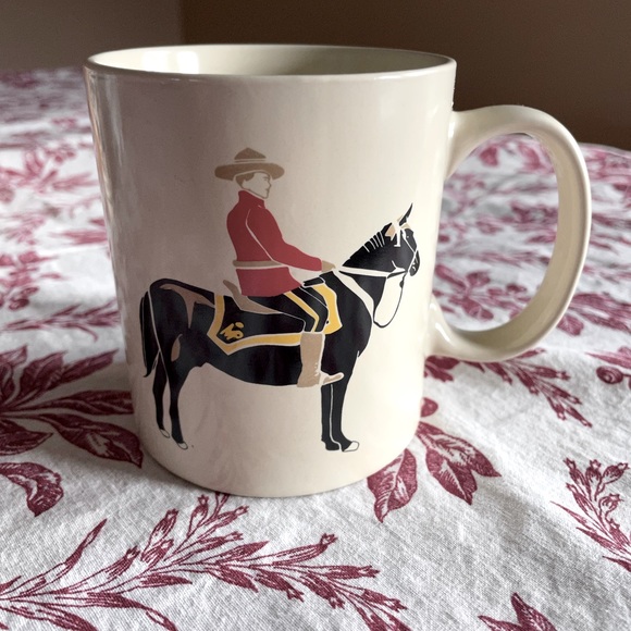 2/$20🐴Mountie on Horse Ceramic Mug - Picture 1 of 5